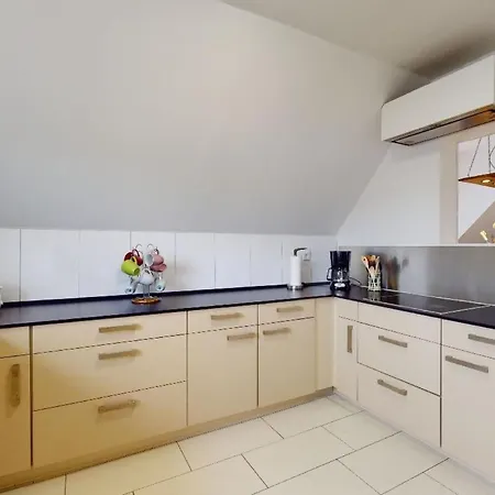 Helle Familienfreundliche Barrierefreie By Interhome Appartement *