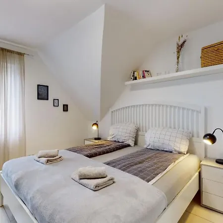 Appartement Helle Familienfreundliche Barrierefreie By Interhome *