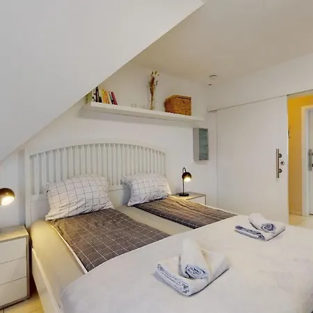 Helle Familienfreundliche Barrierefreie By Interhome *