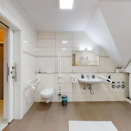 Helle Familienfreundliche Barrierefreie By Interhome Bielefeld